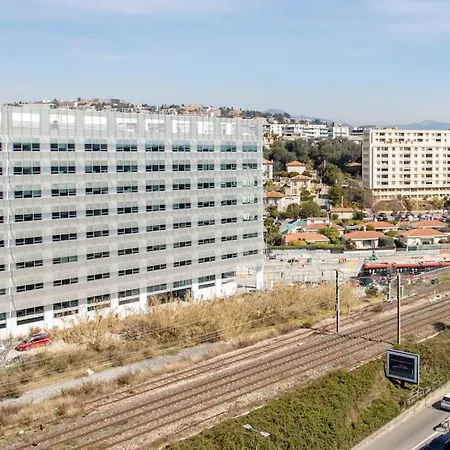 شقة L17 Arenas 3 Balconies/parking, 5mins To The Sea *